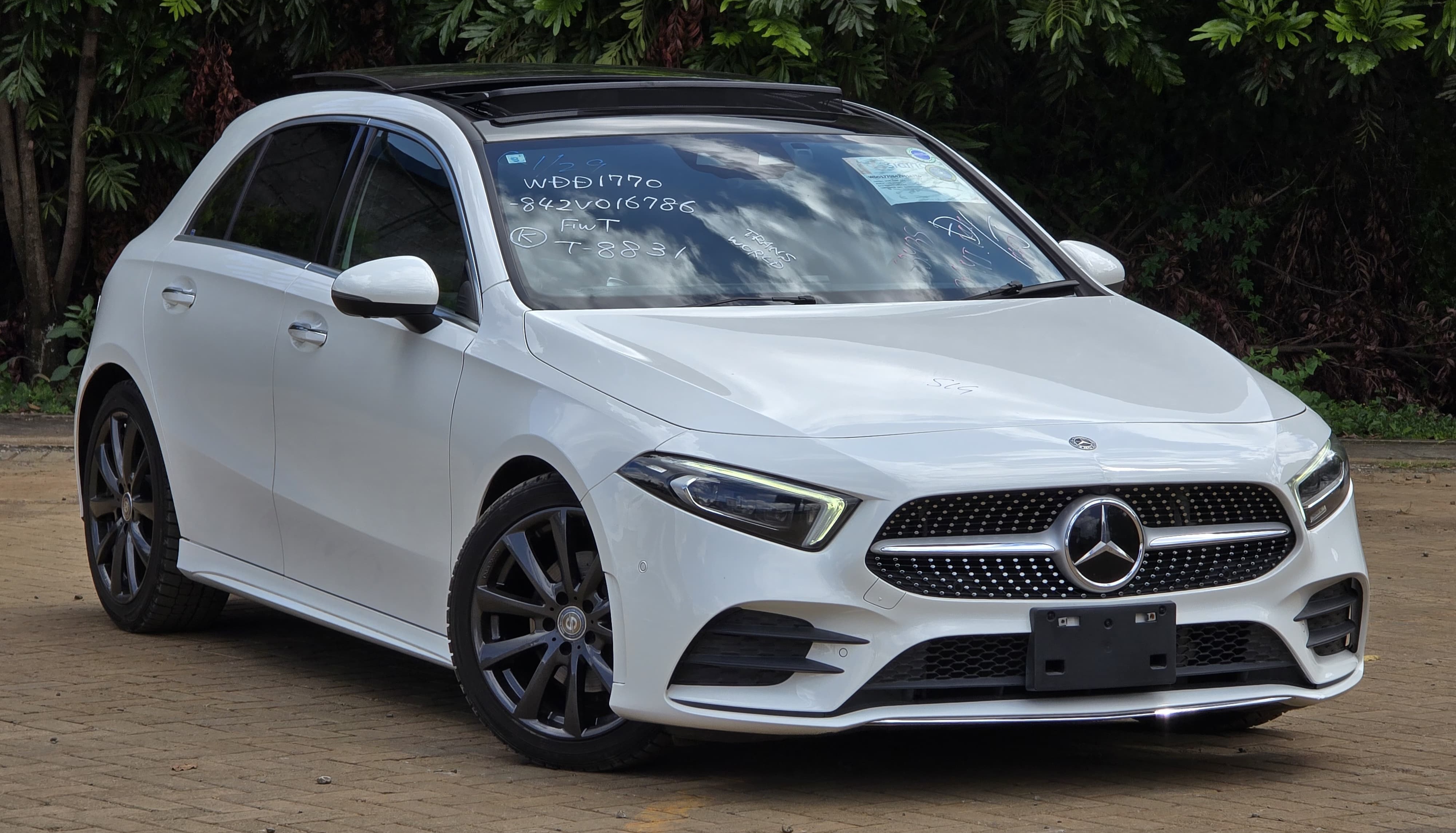 Vehicle image