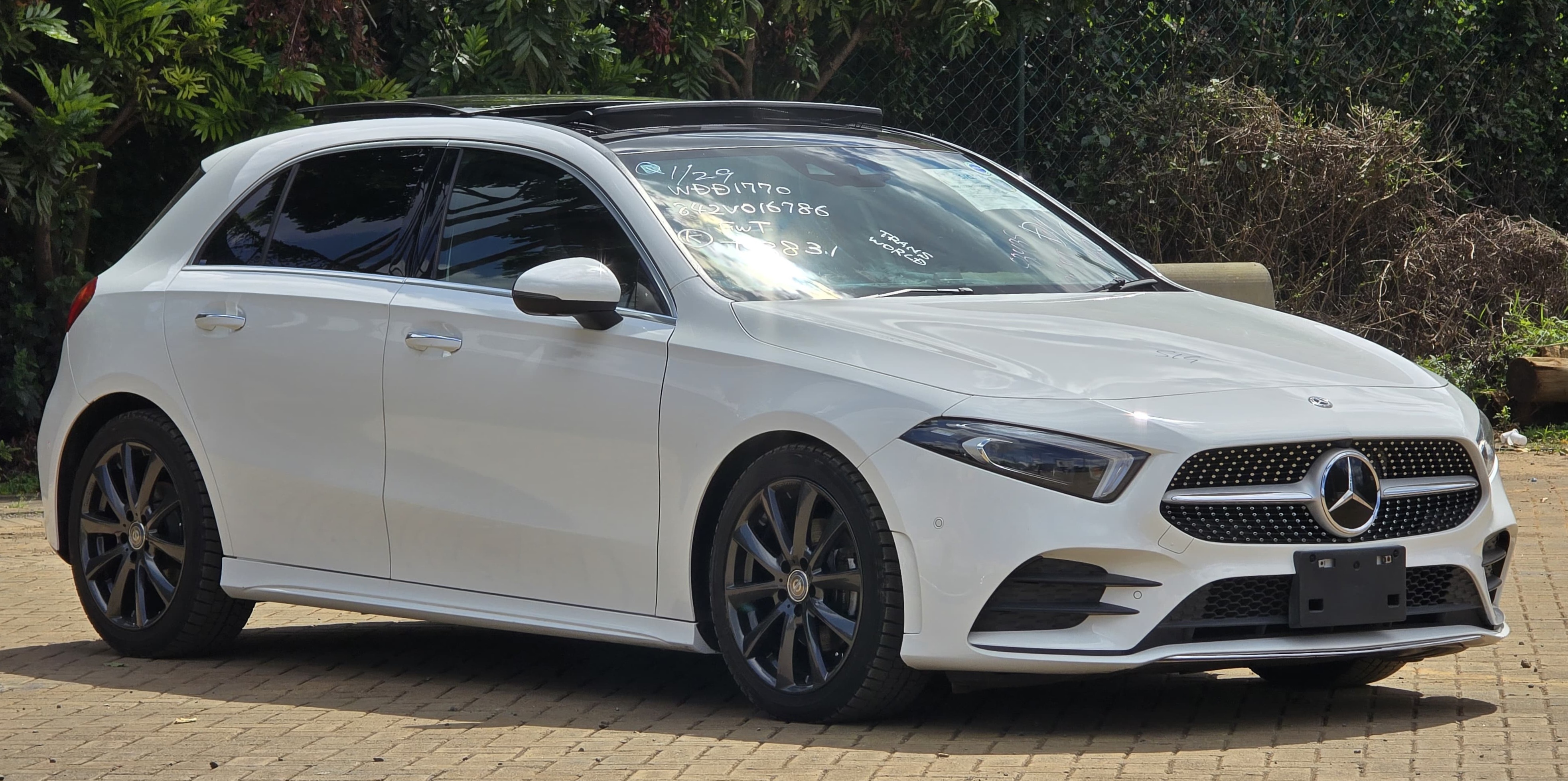 Vehicle image
