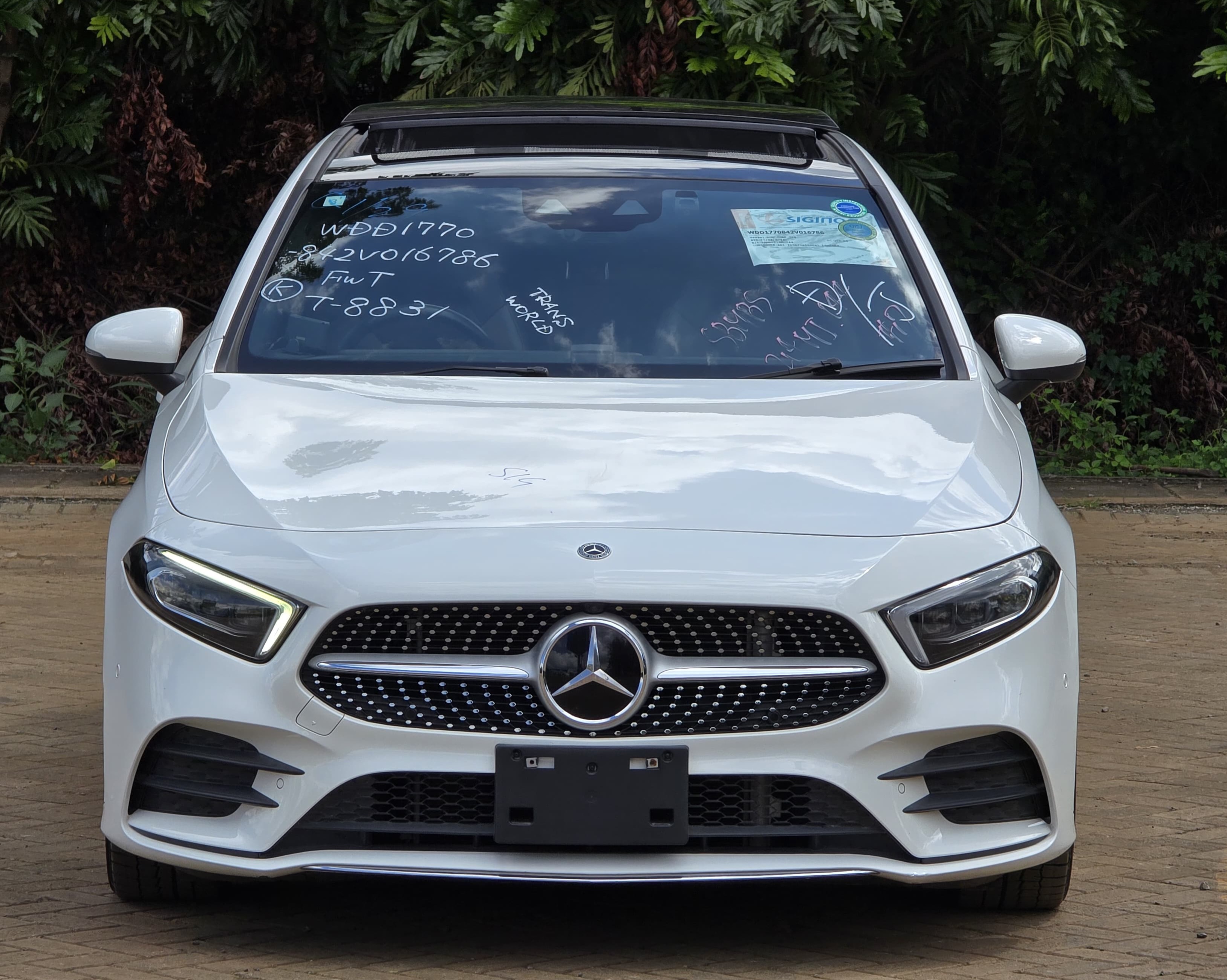 Vehicle image