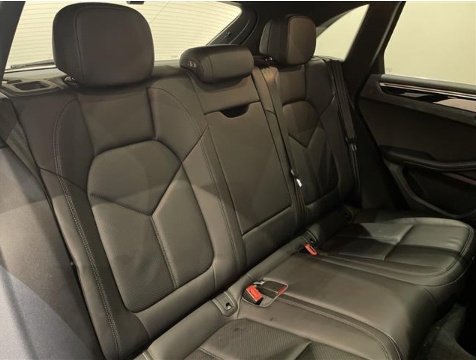 Porsche Macan S