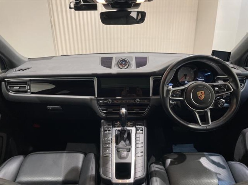 Porsche Macan S