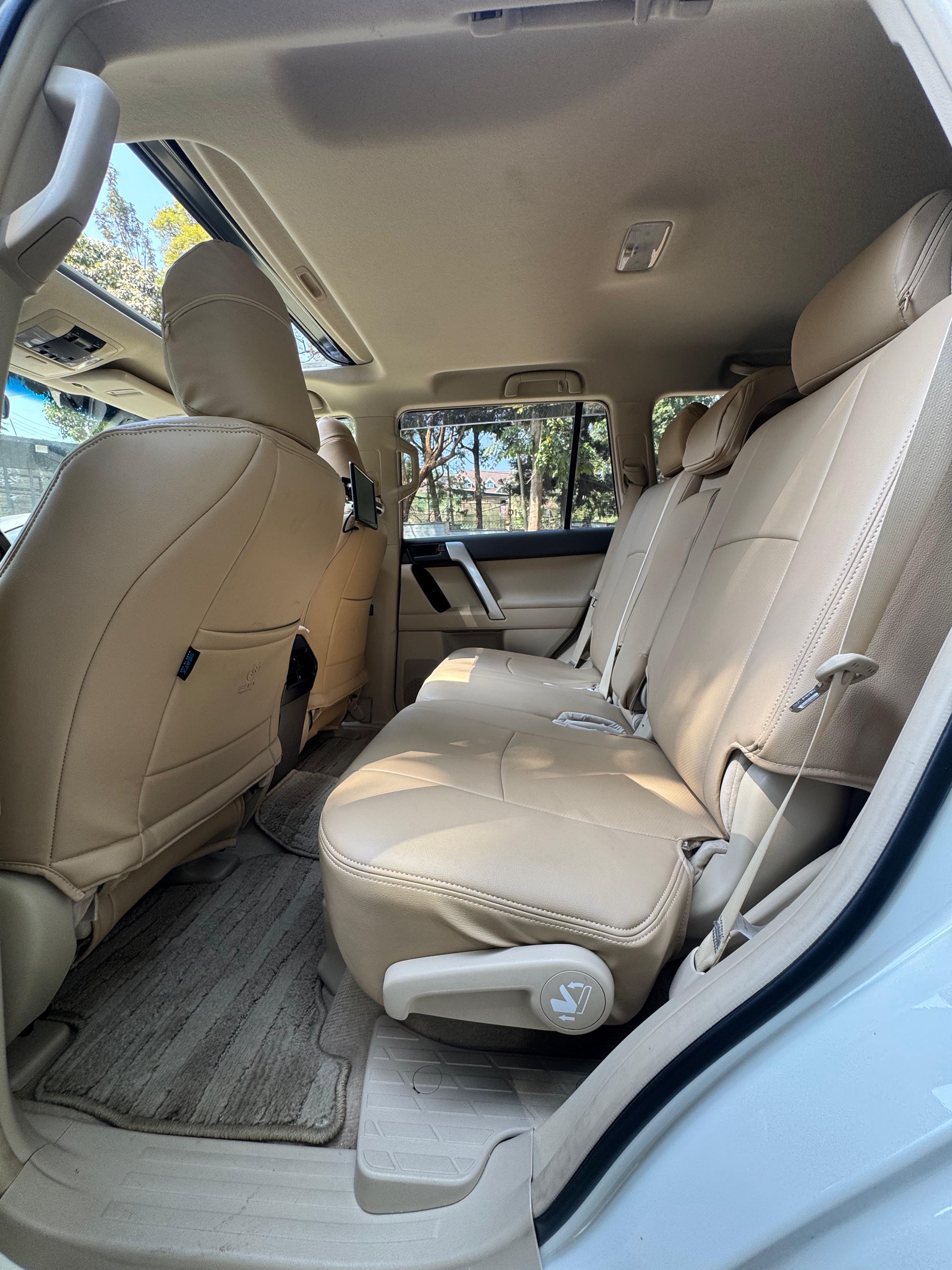 Toyota LandCruiser Prado TX