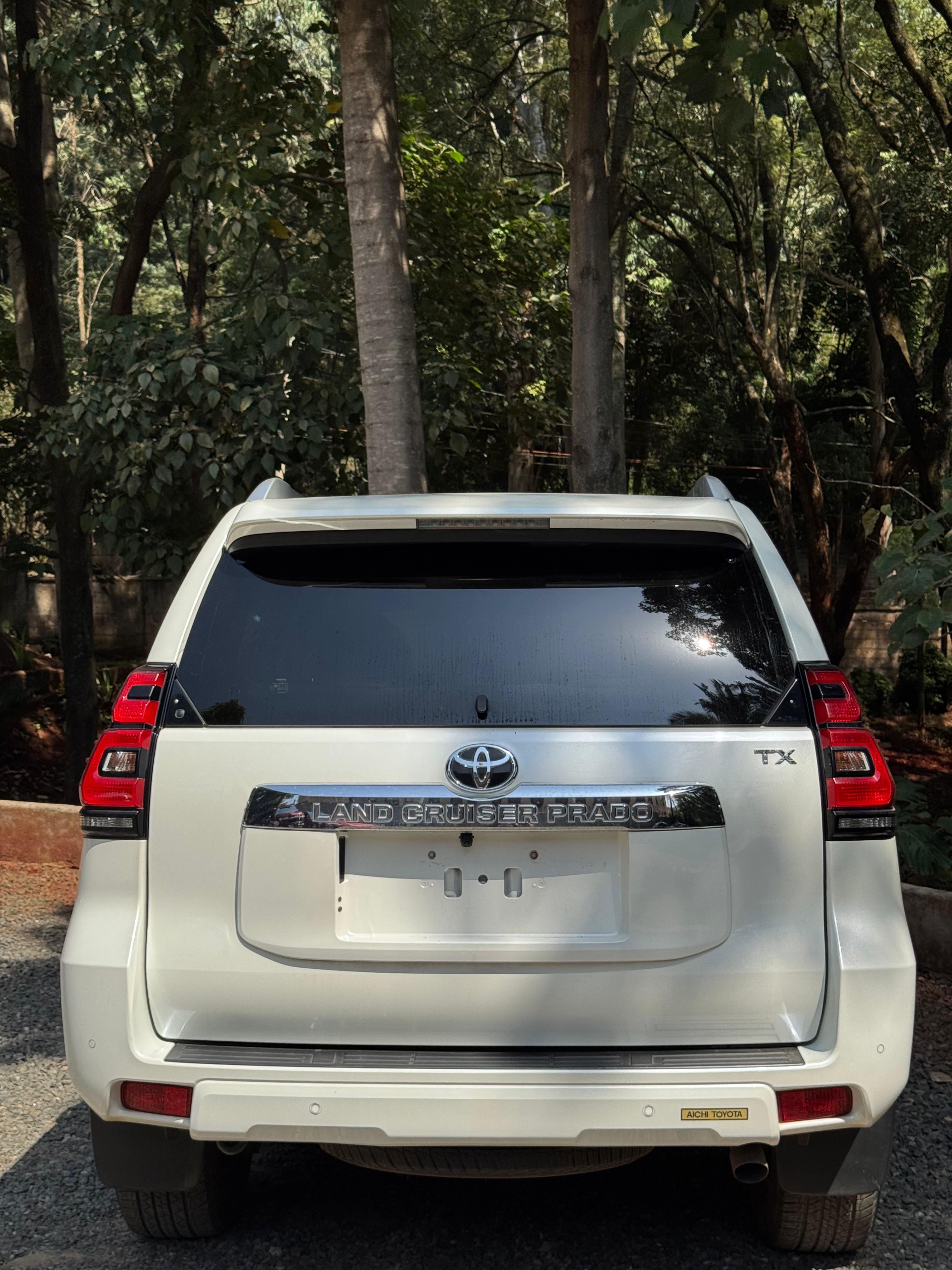 Toyota LandCruiser Prado TX
