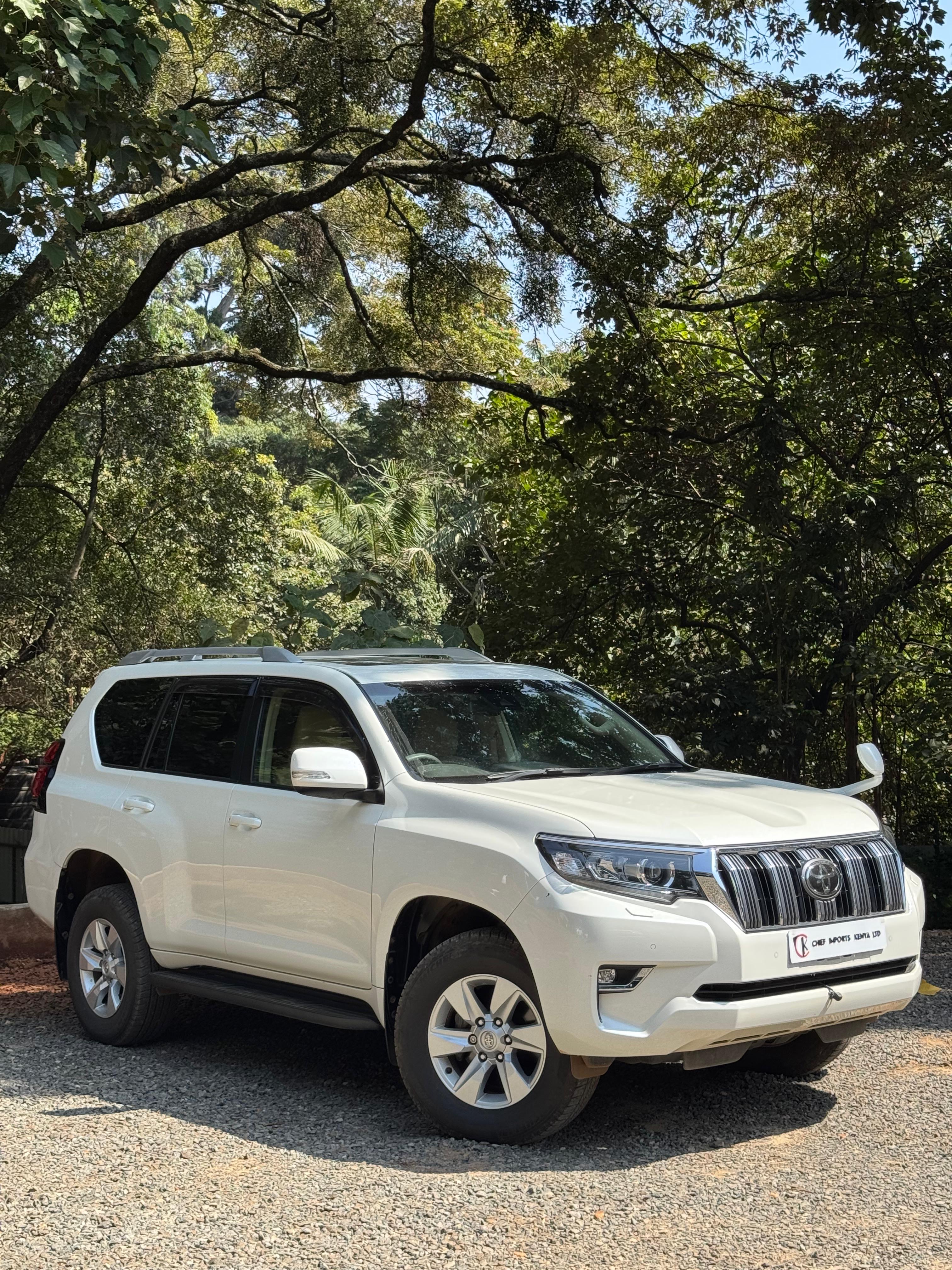 Toyota LandCruiser Prado TX