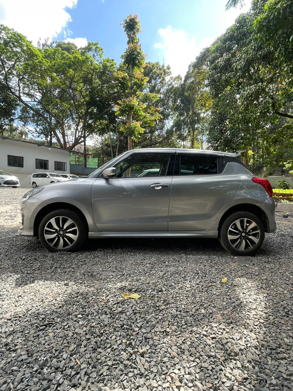 SUZUKI SWIFT RS