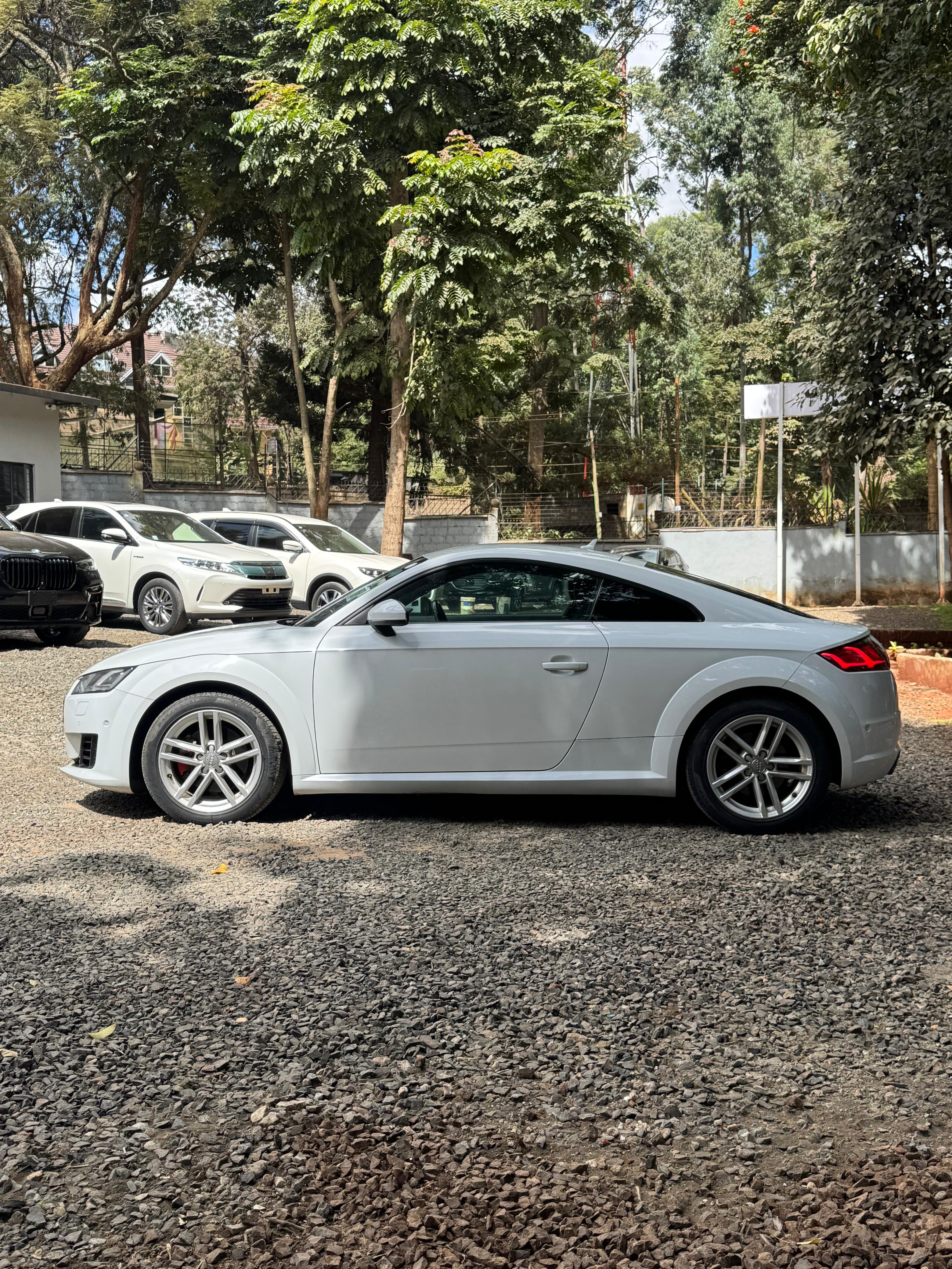 Audi TT Coupe