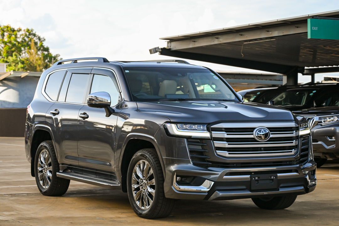 Toyota Landcruiser ZX