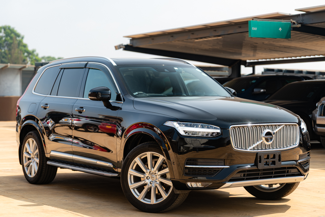 Volvo XC90 T6