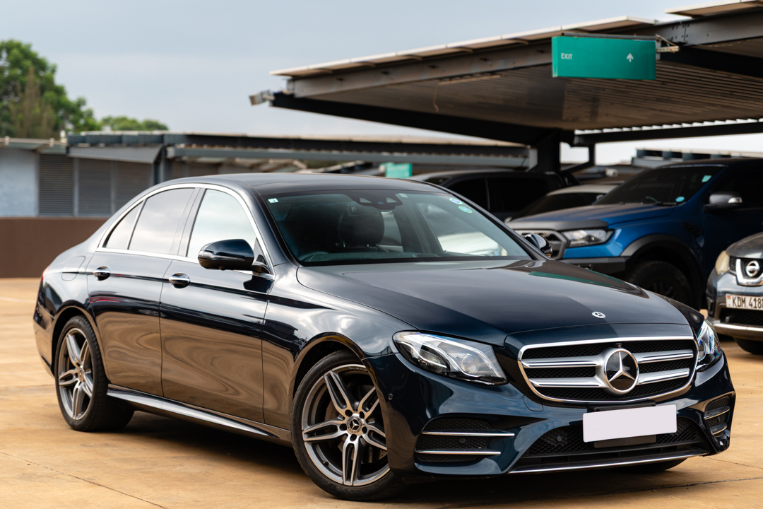 Mercedes Benz E200