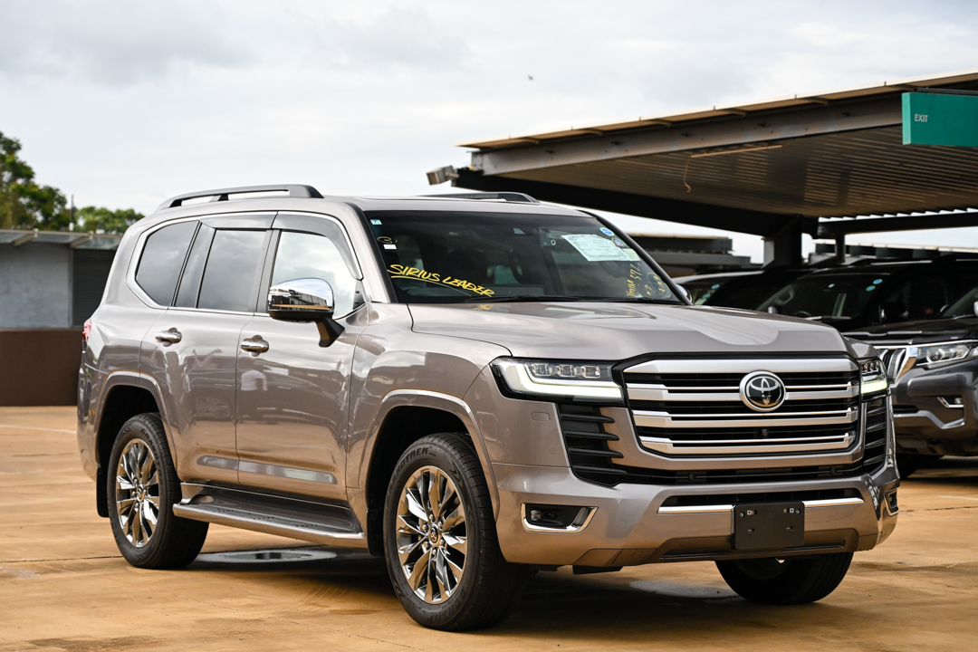 Toyota Landcruiser ZX