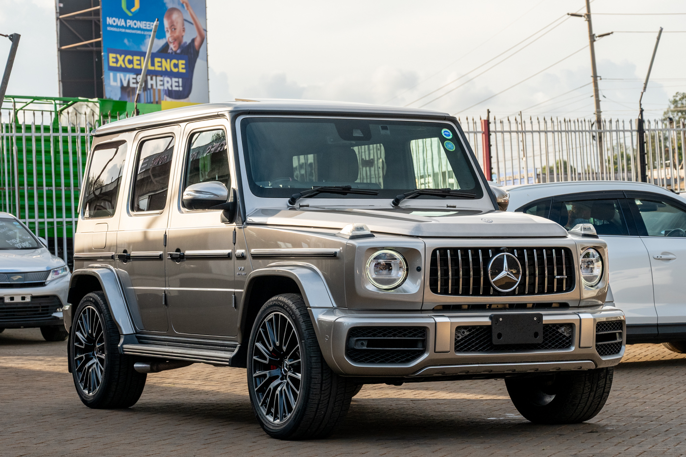 Mercedes Benz G63