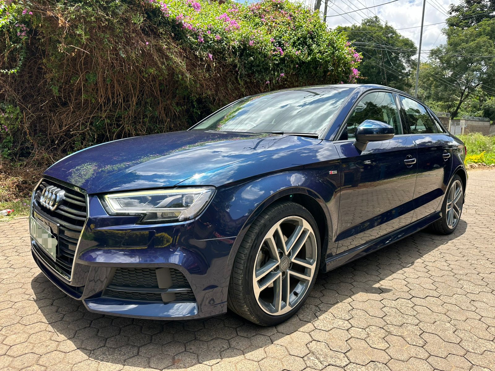 Audi A3 S Line Sedan (1.4L)