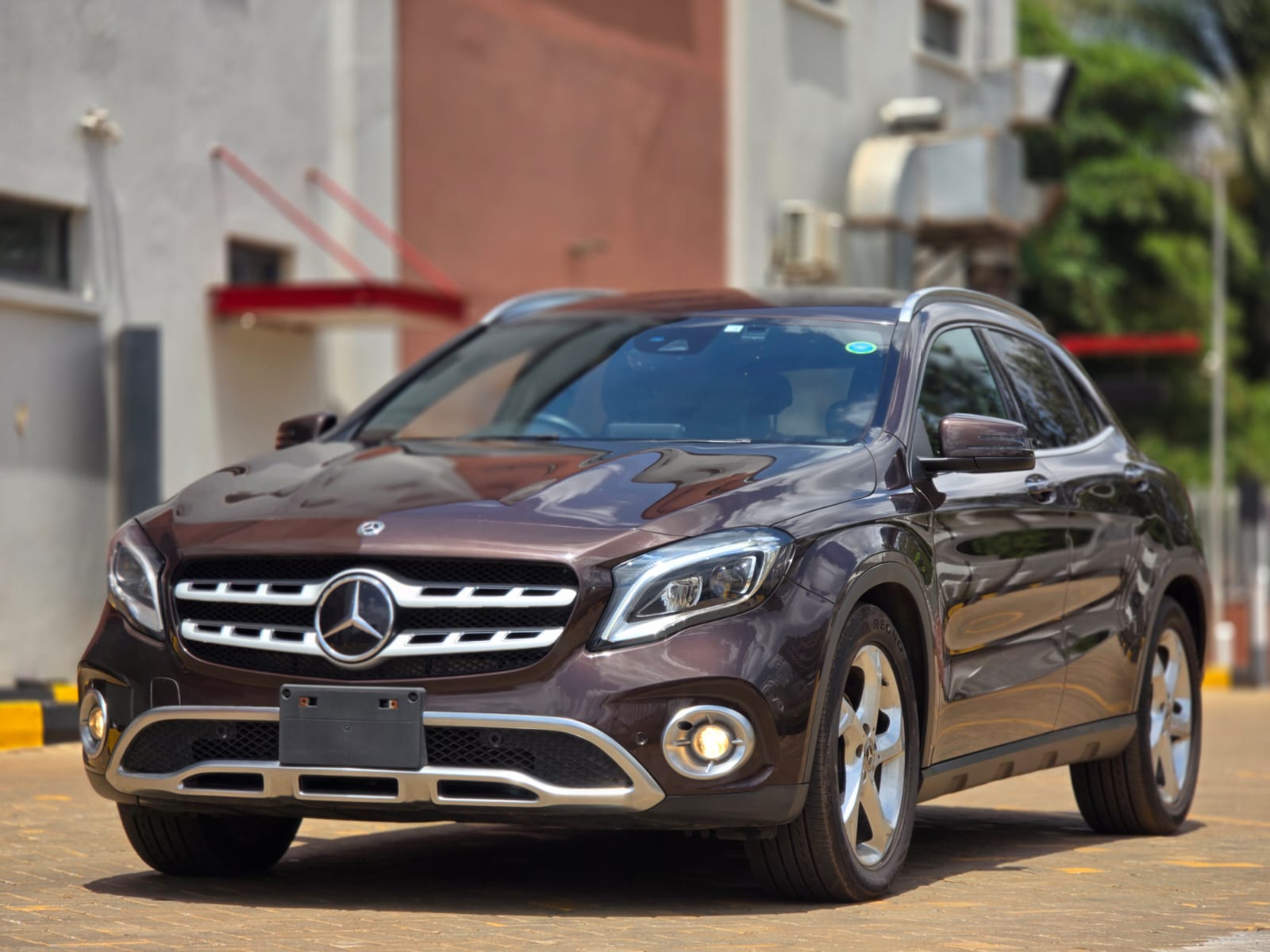 Mercedes Benz GLA180