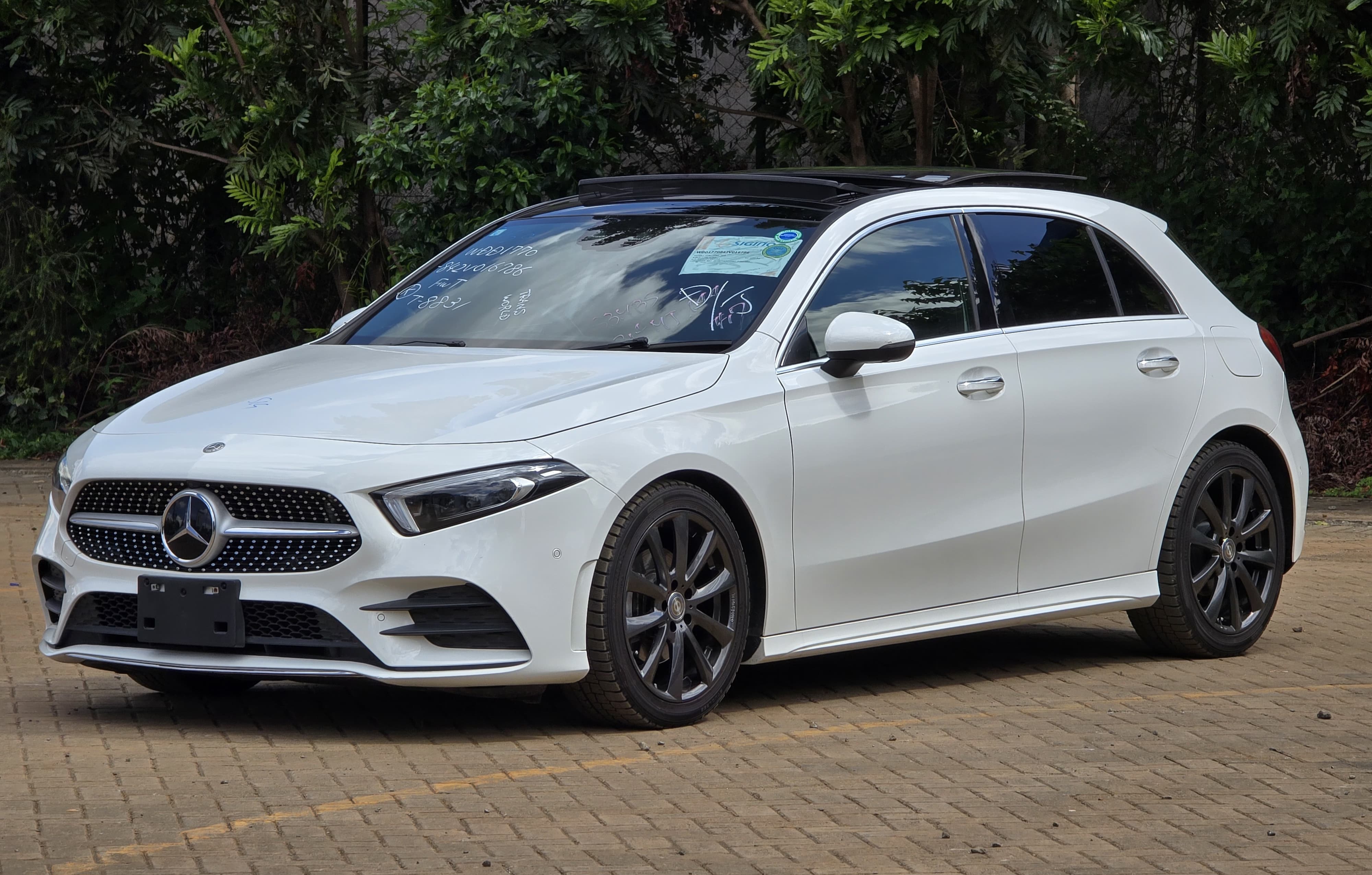 Mercedes Benz A180