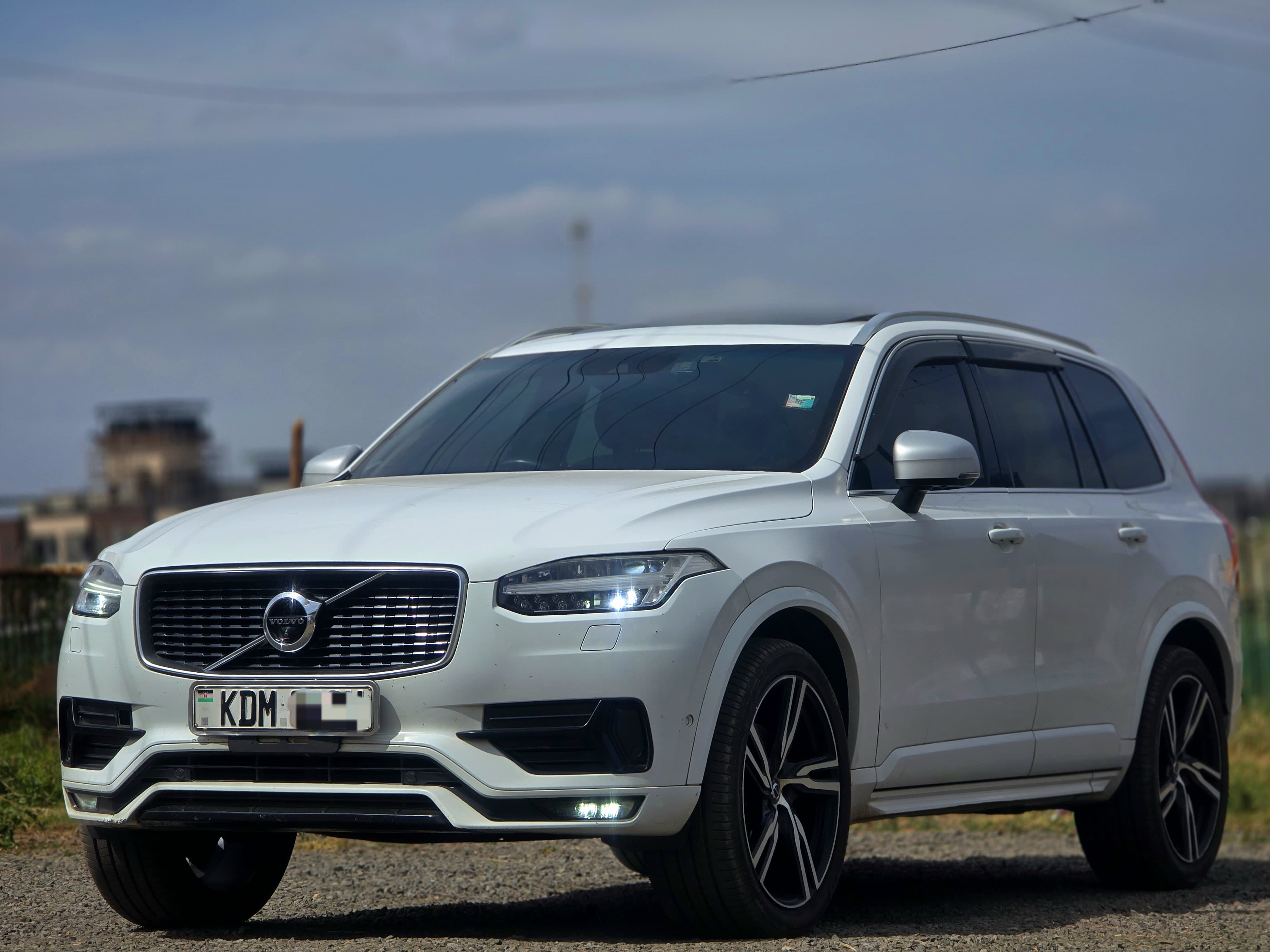 Volvo XC90 T6 R-Design