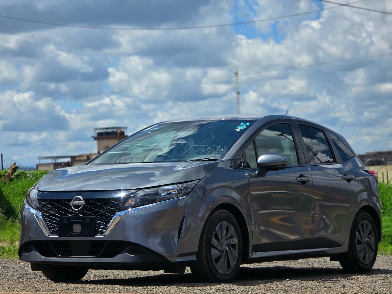 Nissan Note E-Power "E13"