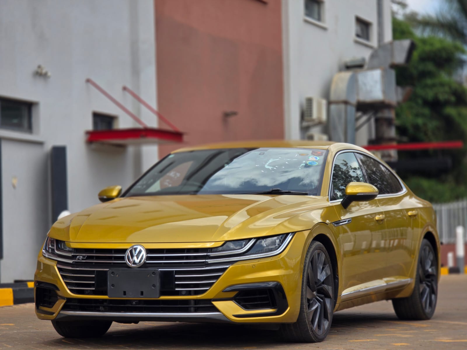 Volkswagen Arteon R-Line