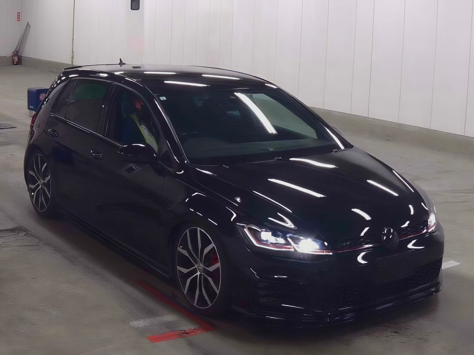 Volkswagen Golf GTI PERFORMANCE
