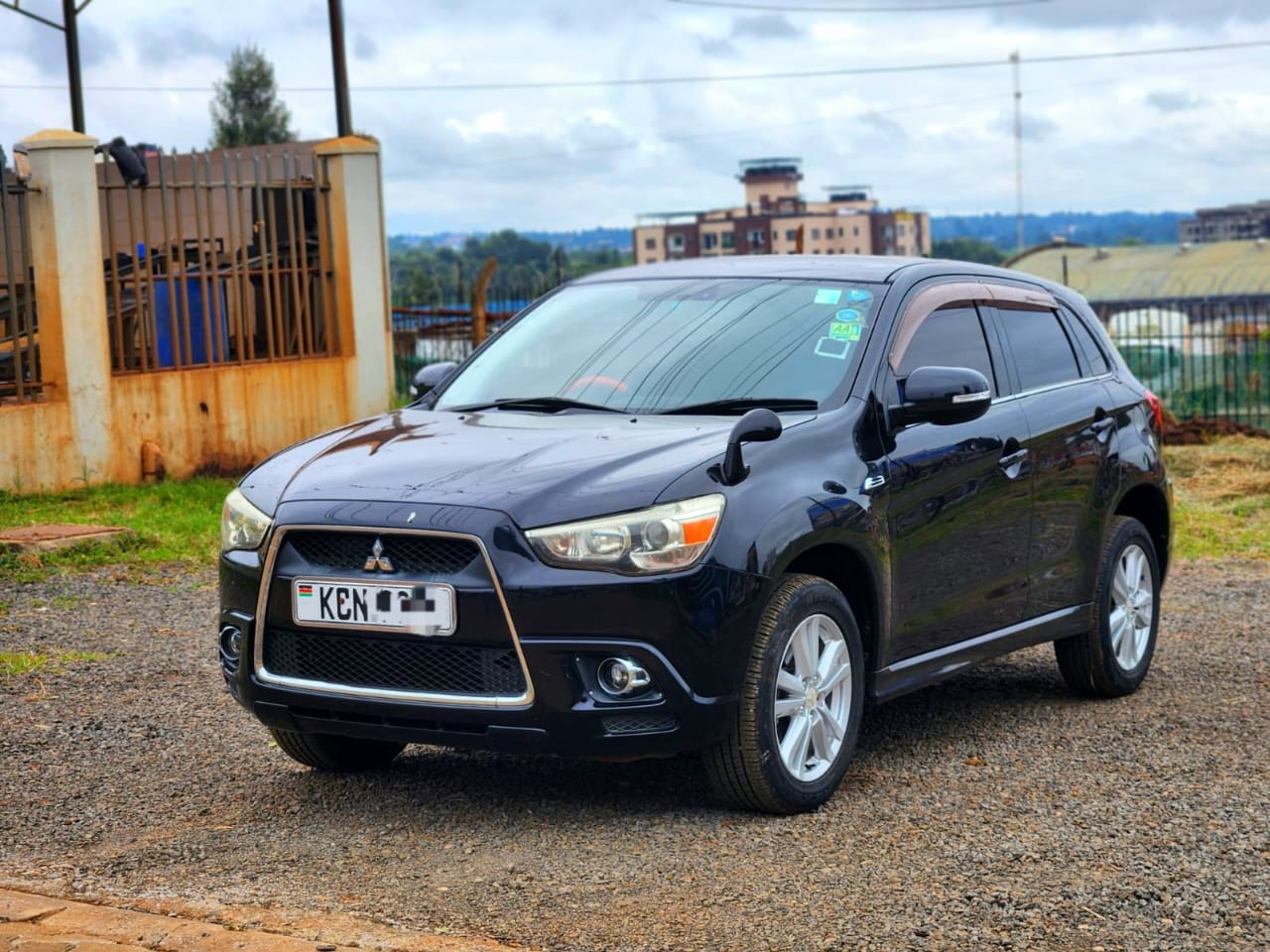 Mitsubishi RVR