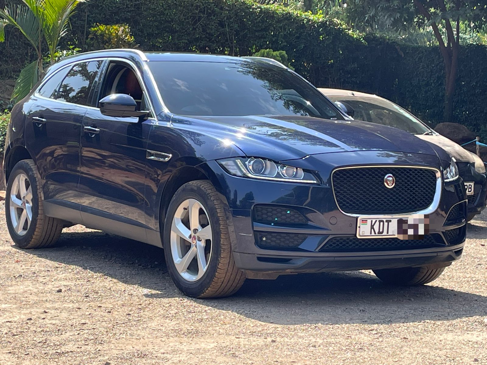 Jaguar F pace