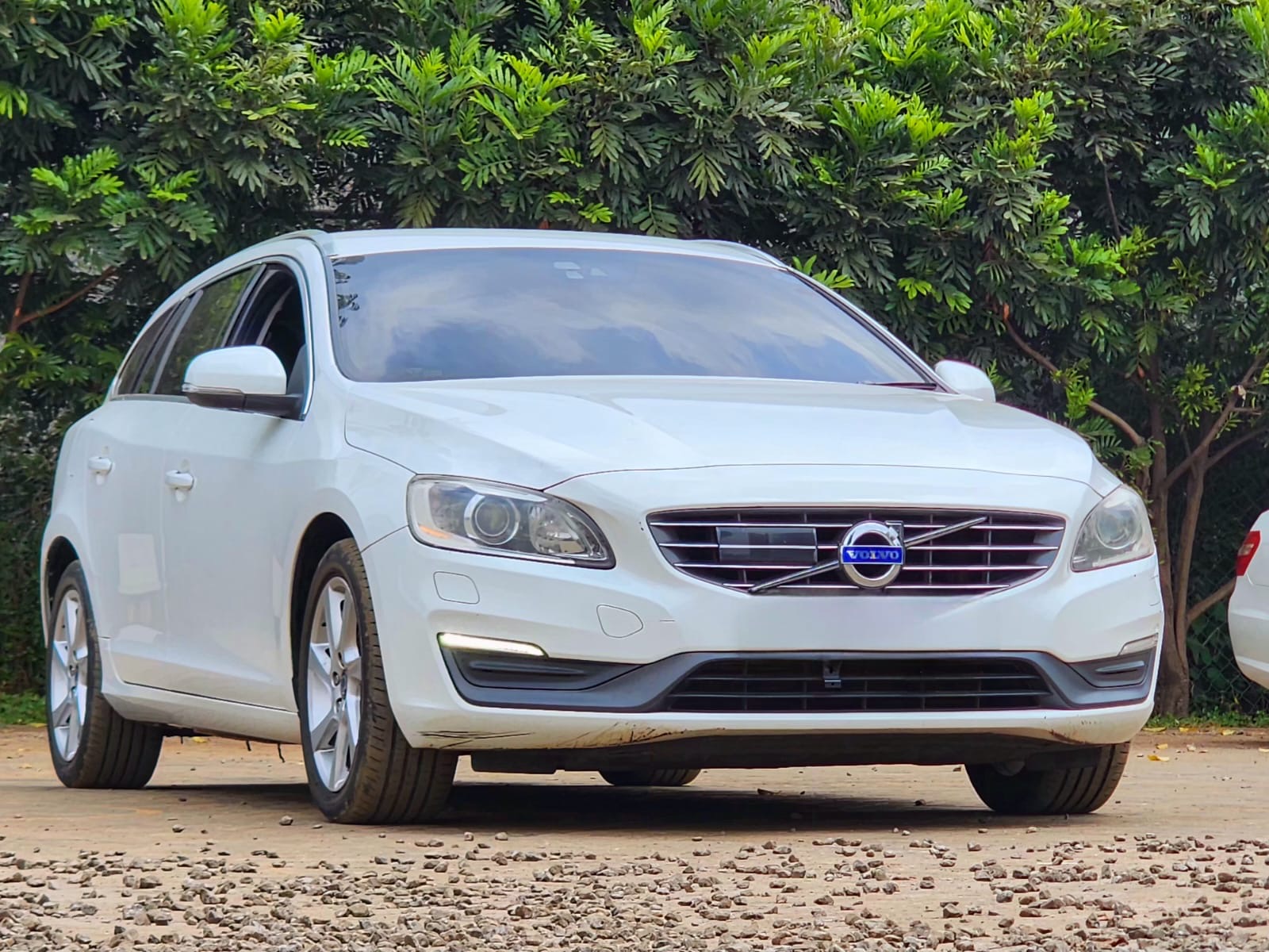 Volvo V60 T4