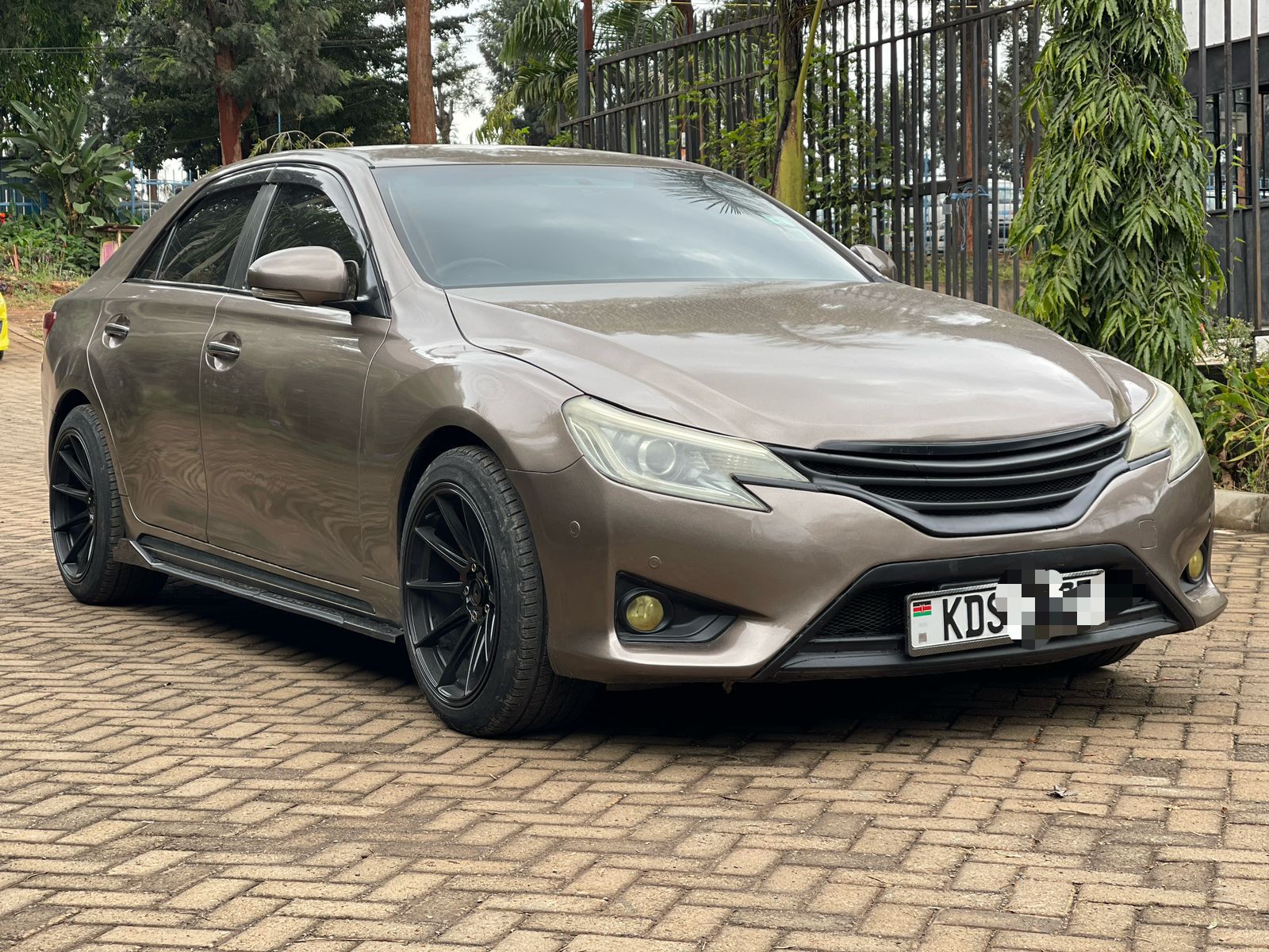 Toyota Mark X
