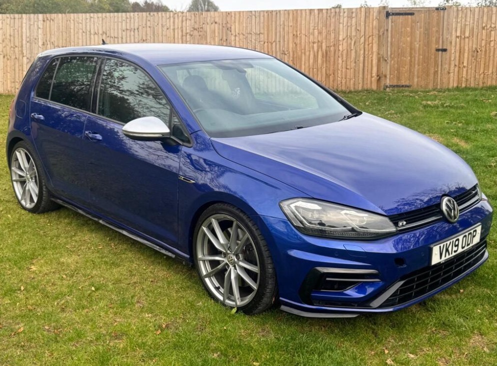 Volkswagen Golf R