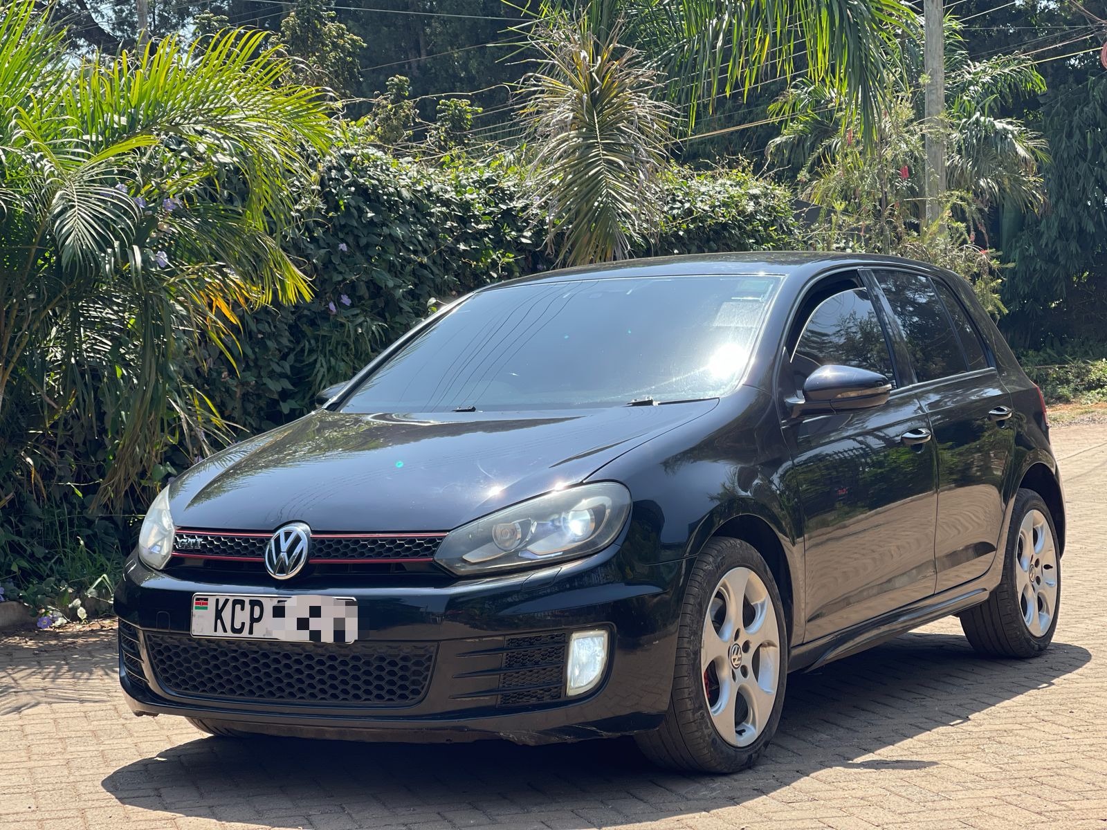 Volkswagen Golf GTI